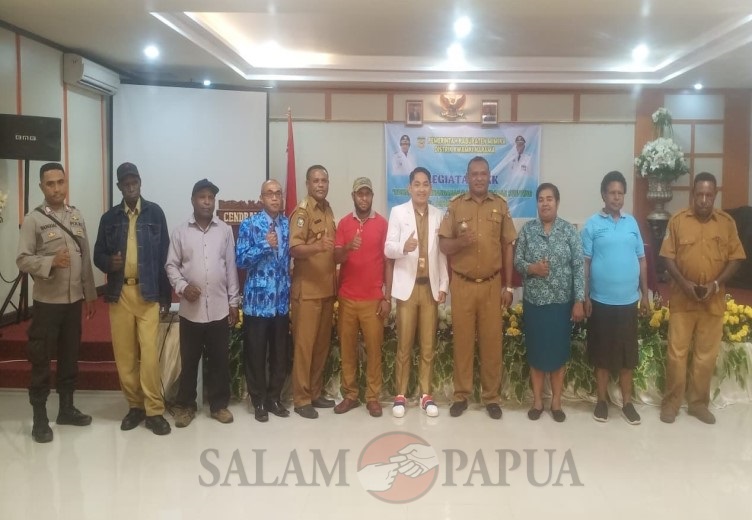 DISTRIK KWAMKI NARAMA GELAR SOSIALISASI PENANGANAN DAN PENCEGAHAN STUNTING KEPADA KADER PKK
