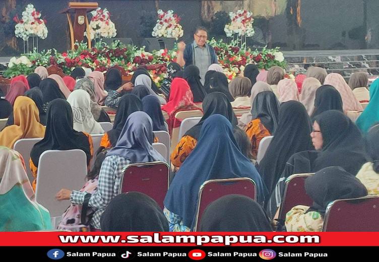 Kesra Mimika Hadirkan Rinaldi Agusyana Dalam Tabligh Akbar Bertema ASN BerAKHLAK