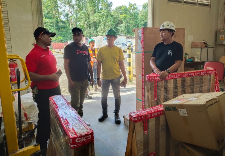 GUDANG PT CAKRA JAWARA DI KUALA KENCANA DIBOBOL MALING