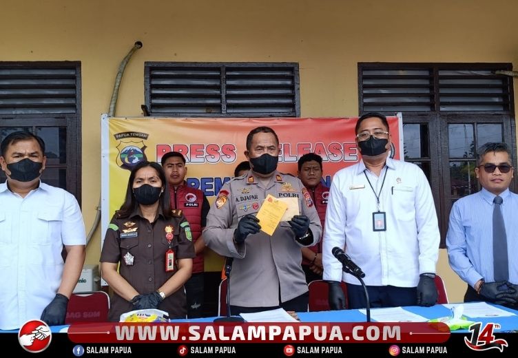 Polres Mimika Musnahkan 32,3785 Gram Sabu, Satu Pengedar Masih Buron