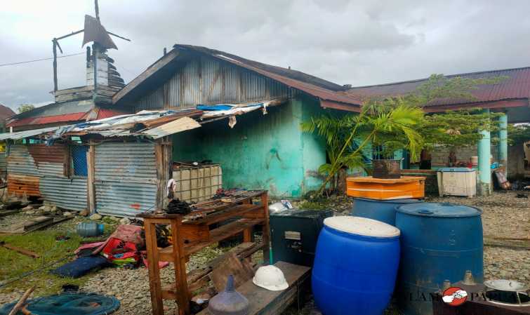 RUMAH WARGA LEO MAMIRI TIMIKA HANGUS TERBAKAR, KERUGIAN CAPAI RATUSAN JUTA