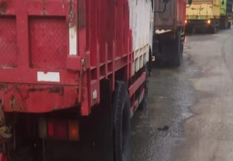 Ugal-ugalan Di Jalan, Dewan Minta Sopir Truk Diberi Sosialisasi Aturan Berlalulintas