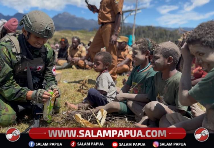 Tembus Medan Ekstrem Selama 12 Hari, Koops TNI Habema Salurkan 2 Ton Bantuan Ke Tiga Distrik Di Puncak