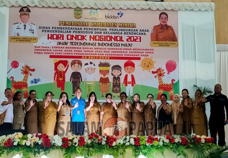 DINAS P3AP2KB MIMIKA PERINGATI HARI ANAK NASIONAL KE-39 BERSAMA 150 ANAK DAN SOSIALISASIKAN BAHAYA NARKOBA